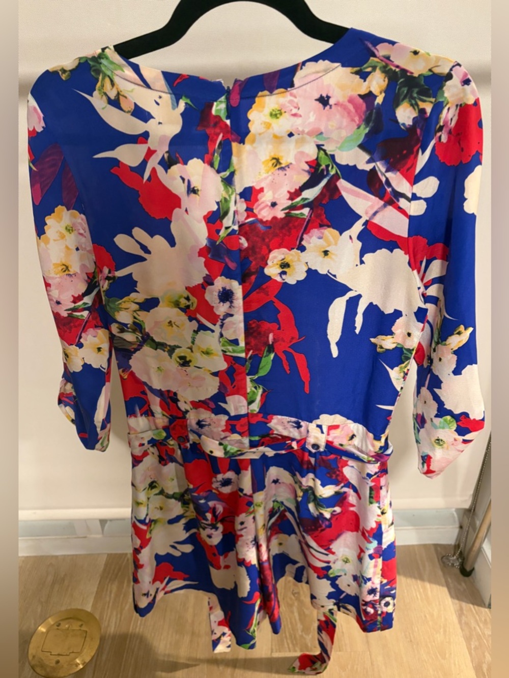 Yumi Kim - Liz Romper - 100% Silk - Blue Floral Wrap Tie Waist - Size Small - Picture 3 of 7